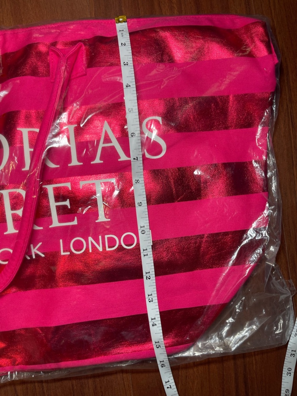 Victoria's Secret Pink Striped Beach Getaway Weekender Tote Bag - Picture 5 of 6